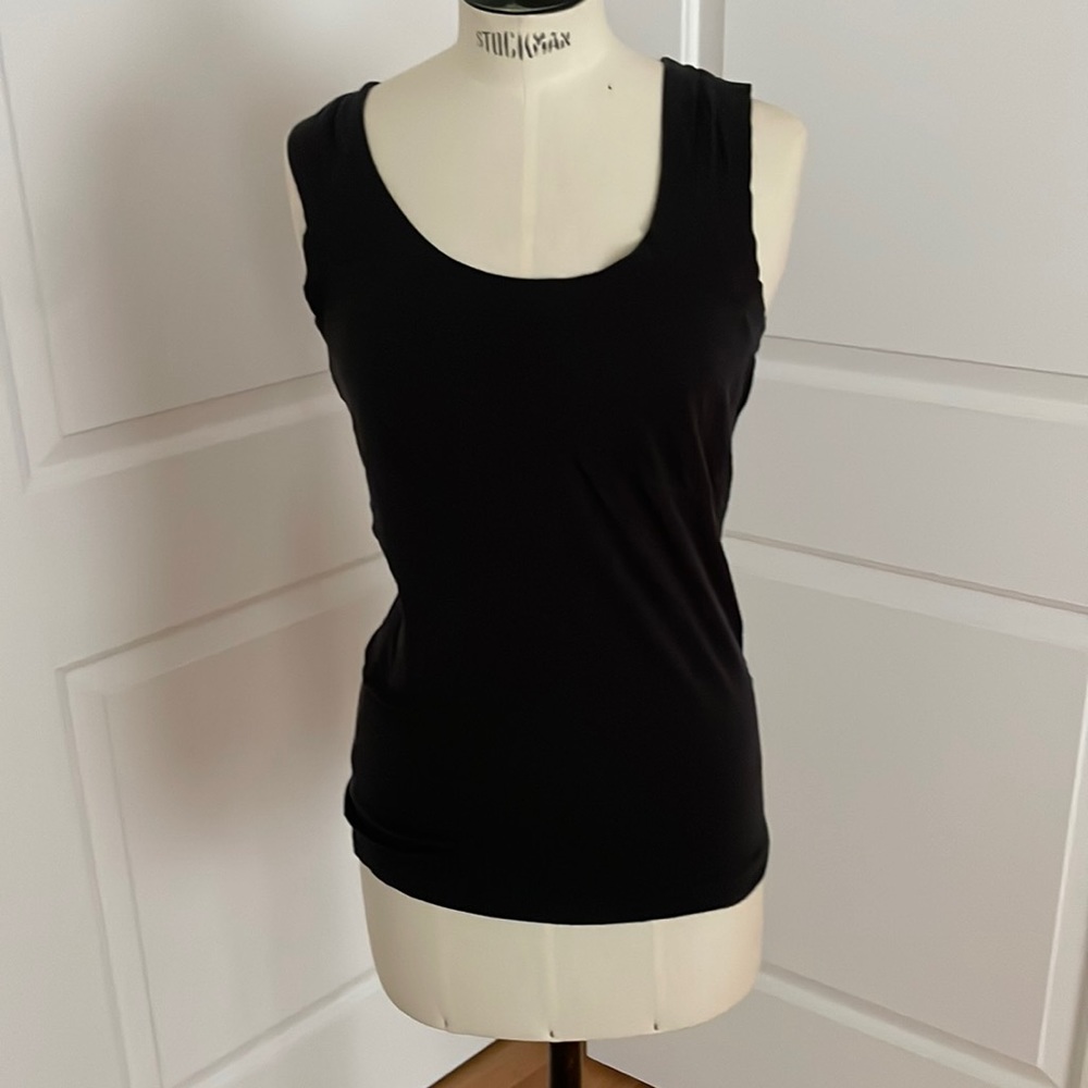 Theory tank top size medium